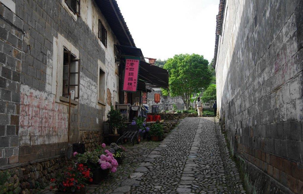邵阳路桥承建的新宁县江黄公路正式开工！